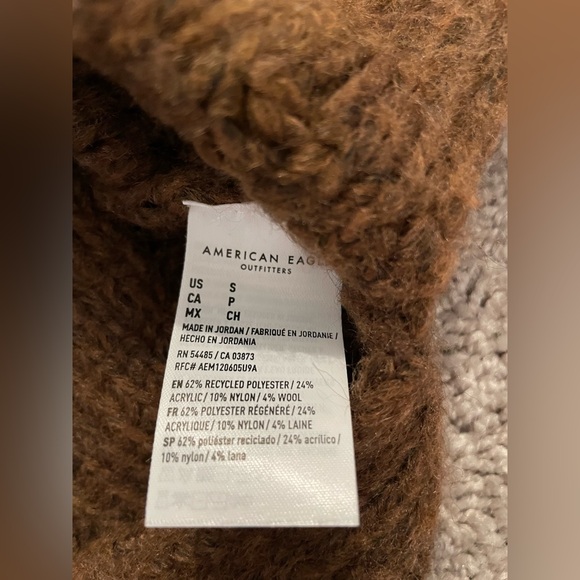 American Eagle Dark Brownn Sweater Vest Sz S - Picture 2 of 2
